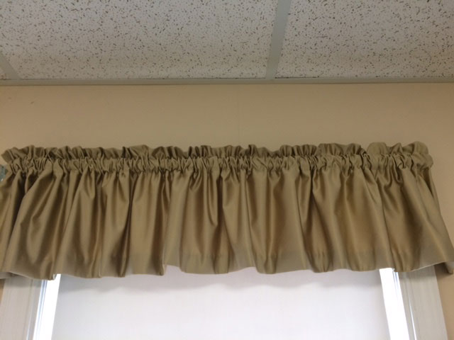 Luxurious fabric in a valance